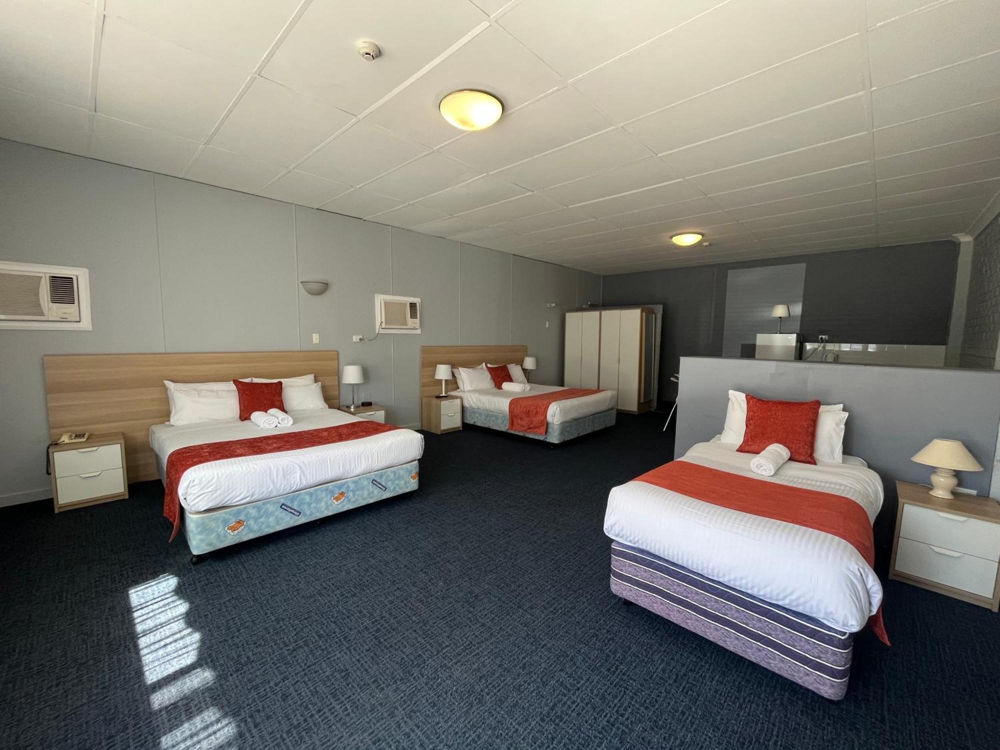Princes Lodge Motel แอดิเลด ภายนอก รูปภาพ
