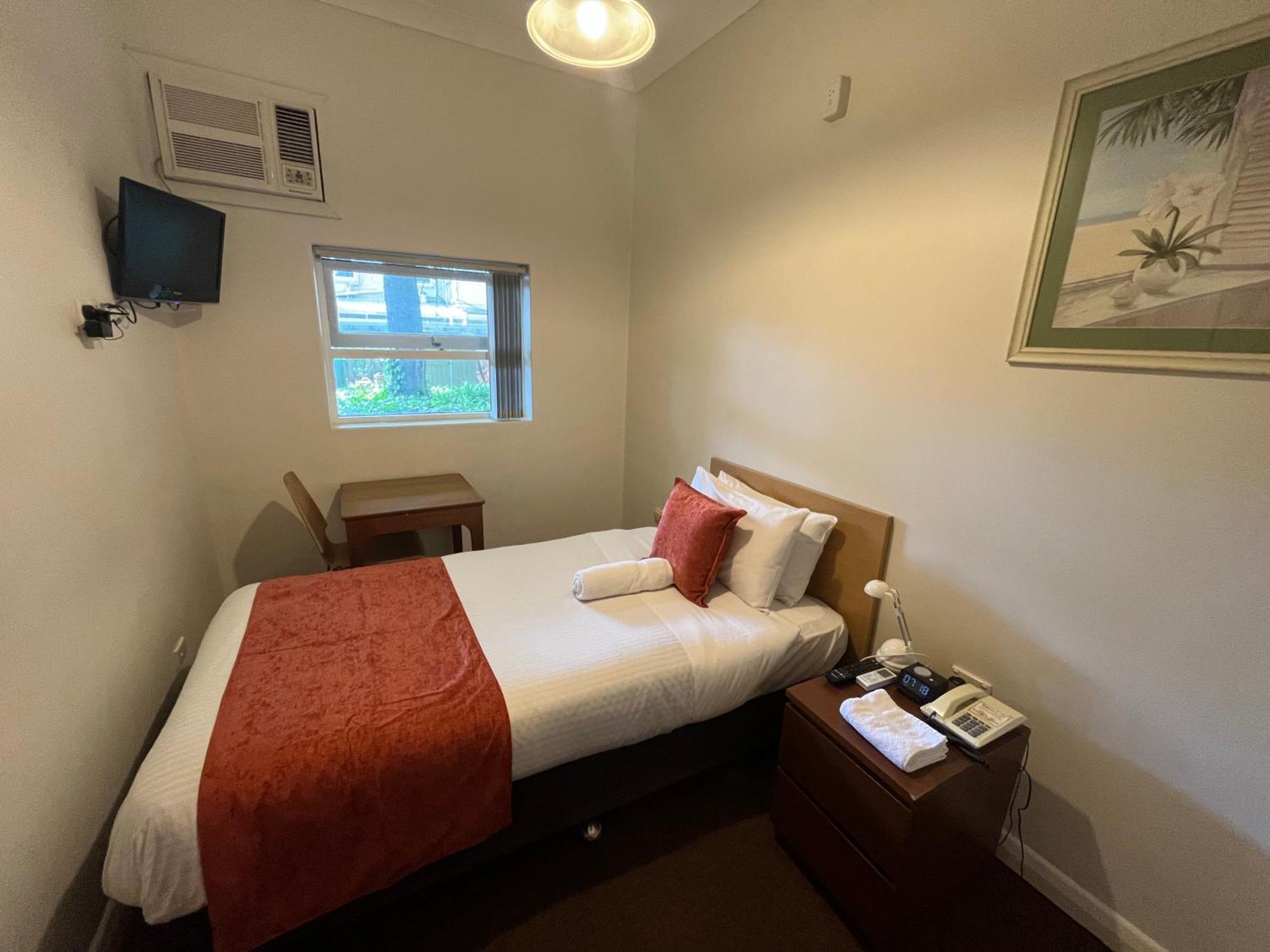Princes Lodge Motel แอดิเลด ภายนอก รูปภาพ